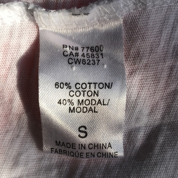 Chaser White Coral Yellow Blue Love Rainbow Hearts T-Shirt Small - Picture 11 of 12